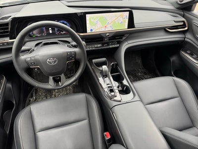 2025 Toyota Crown Signia Limited AWD