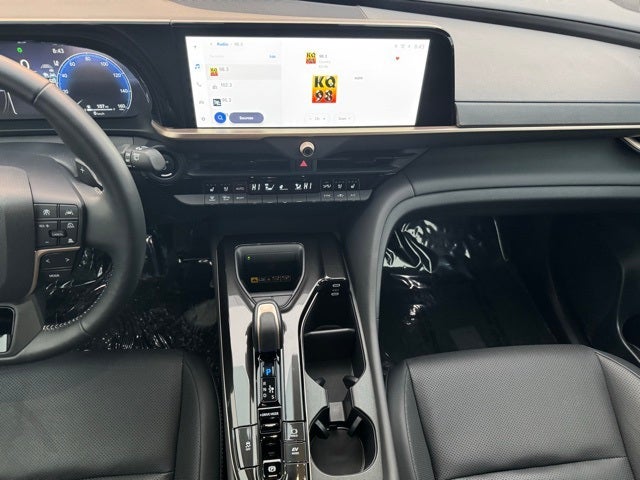 2025 Toyota Crown Signia XLE AWD