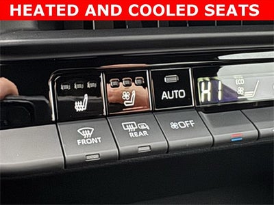 2025 Toyota Crown Signia XLE AWD