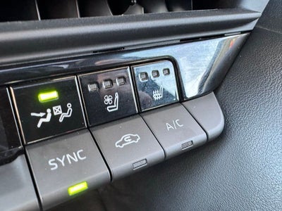 2025 Toyota Crown Signia Limited AWD