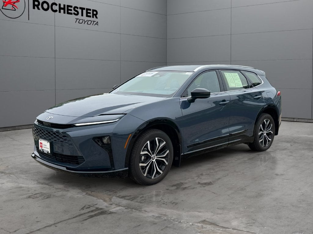 2026 Toyota Crown Signia XLE AWD