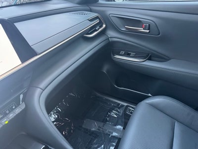 2025 Toyota Crown Signia XLE AWD