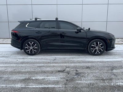 2025 Toyota Crown Signia XLE AWD