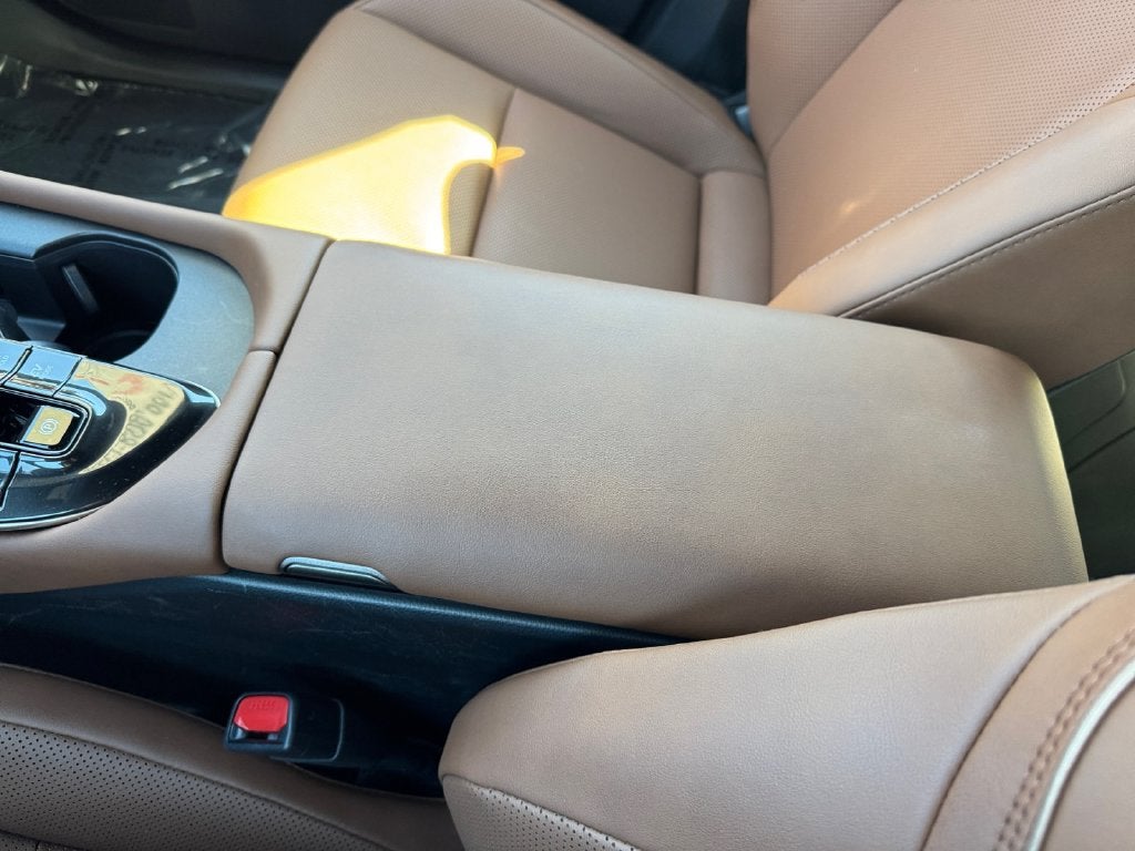 2025 Toyota Crown Signia Limited AWD