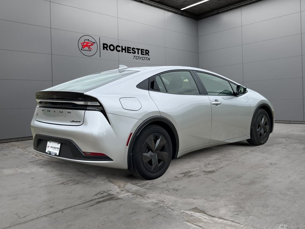 2024 Toyota Prius Prime SE FWD