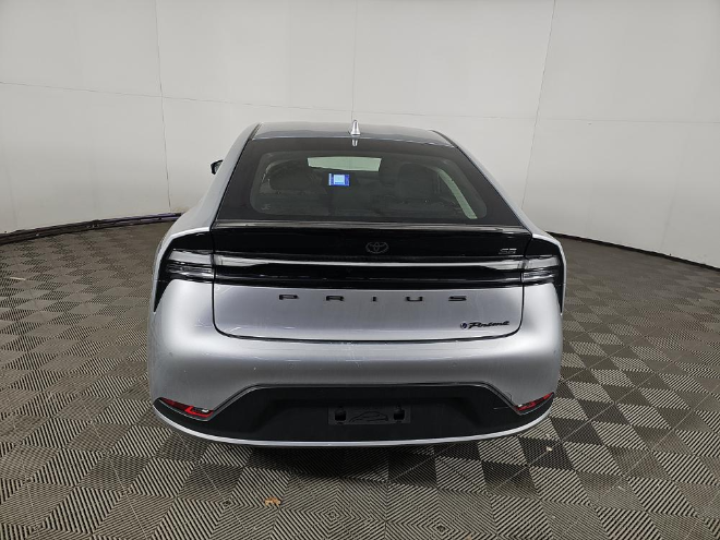 2024 Toyota Prius Prime SE FWD