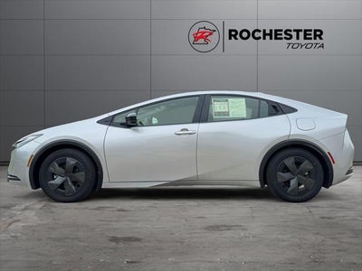 2024 Toyota Prius Prime SE FWD