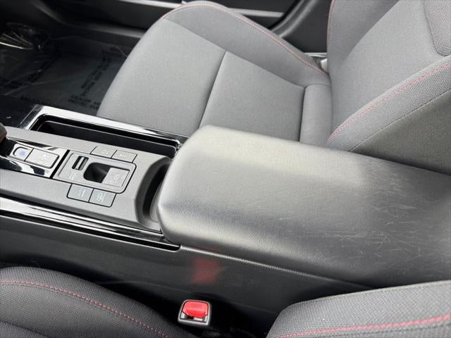 2024 Toyota Prius Prime SE FWD
