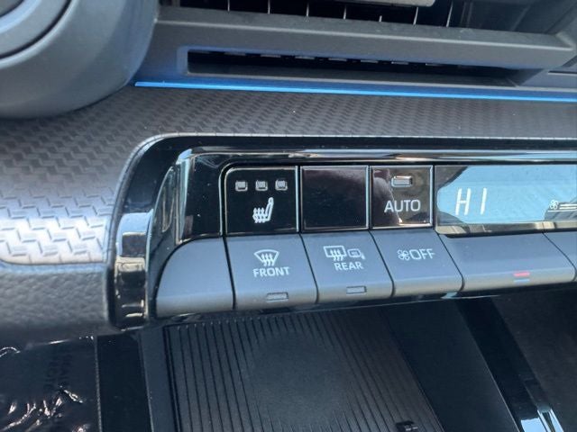 2023 Toyota Prius XLE AWD