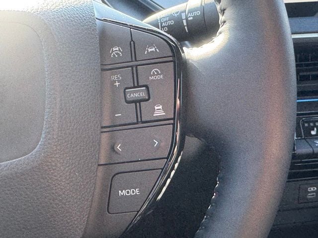 2023 Toyota Prius XLE AWD