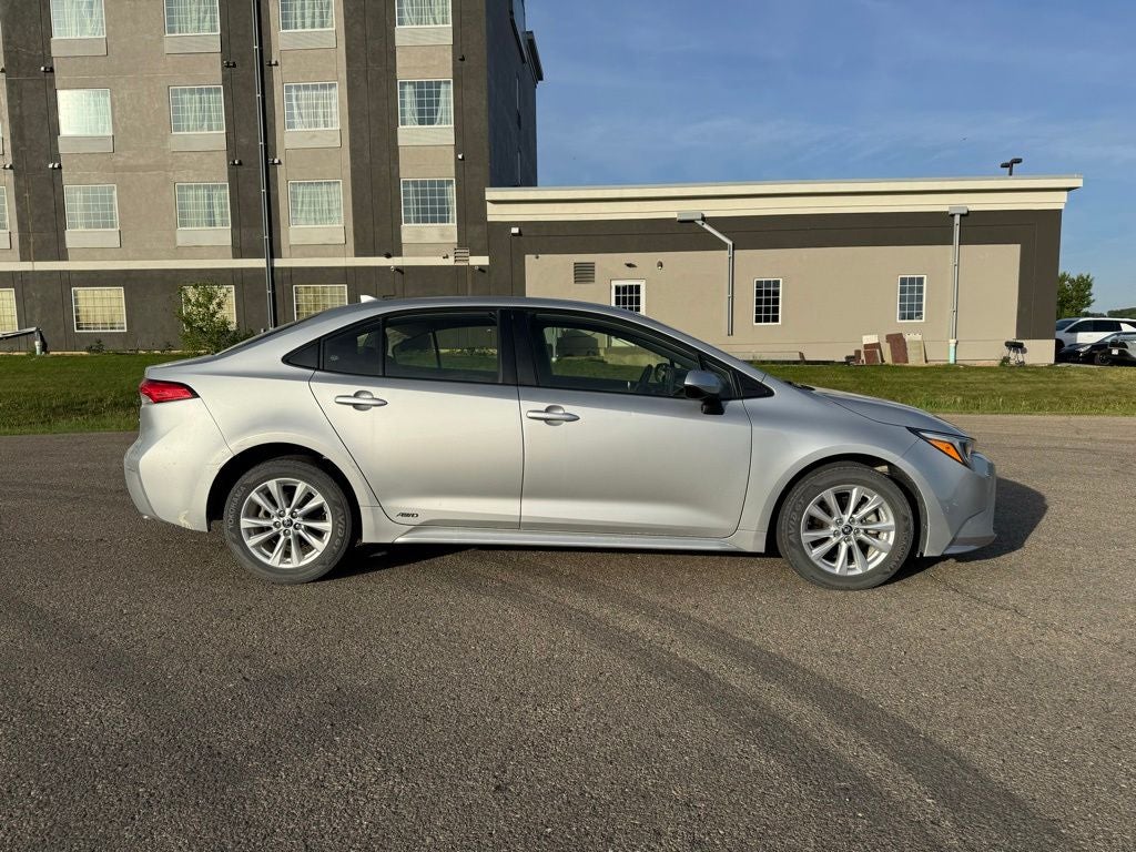 2024 Toyota Corolla Hybrid LE AWD