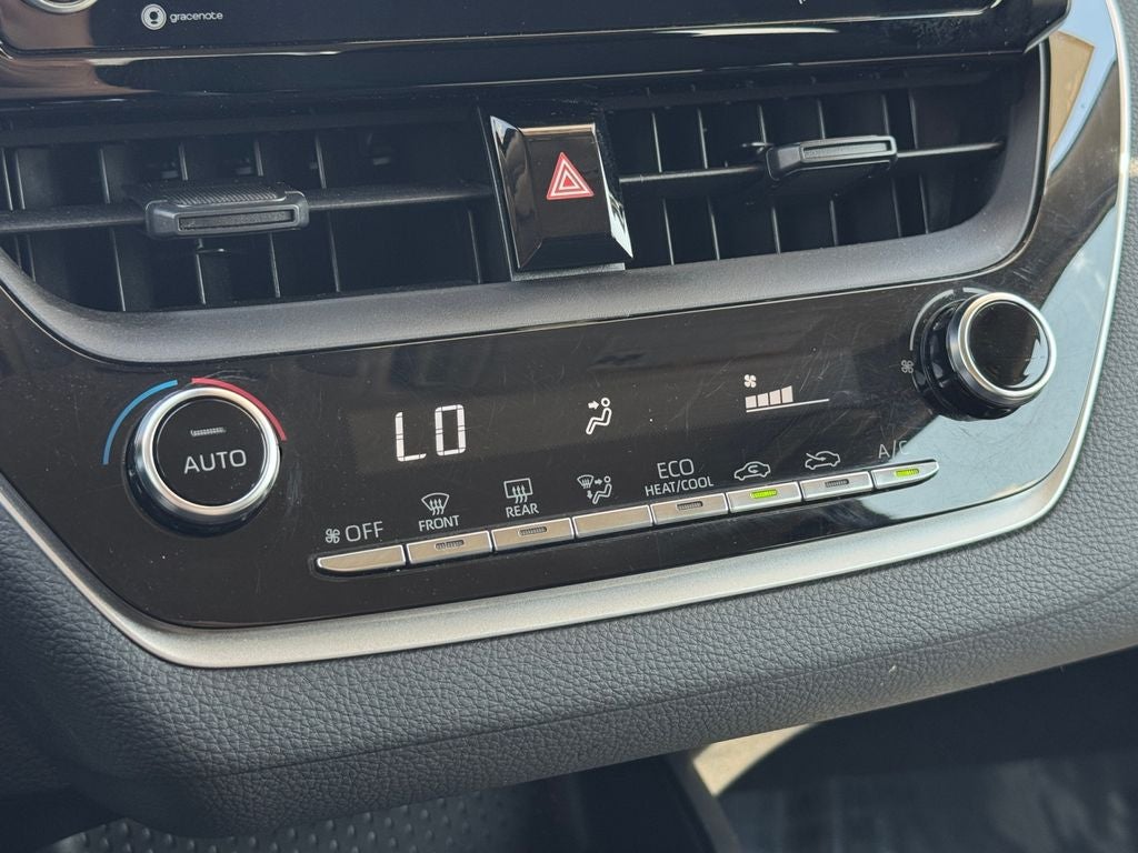 2022 Toyota Corolla LE FWD