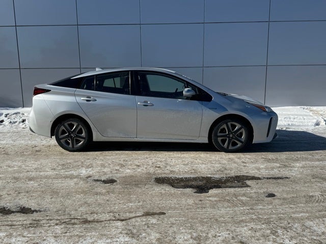 2019 Toyota Prius XLE FWD