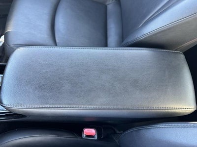 2019 Toyota Prius XLE FWD