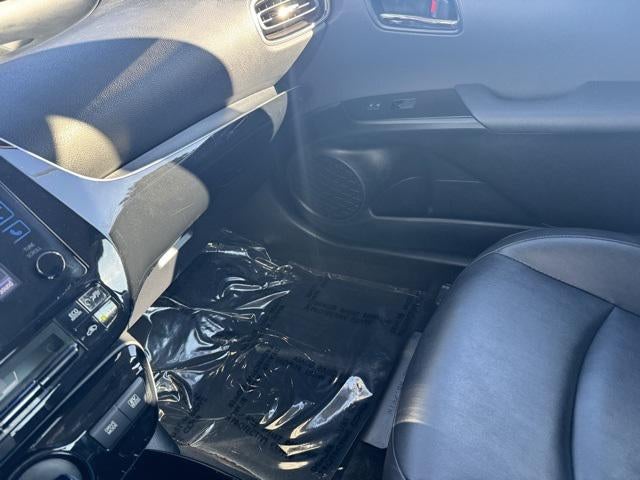 2019 Toyota Prius XLE FWD