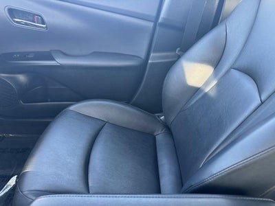 2019 Toyota Prius XLE FWD