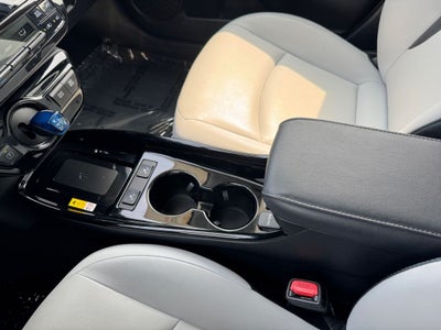 2022 Toyota Prius XLE AWD-e AWD