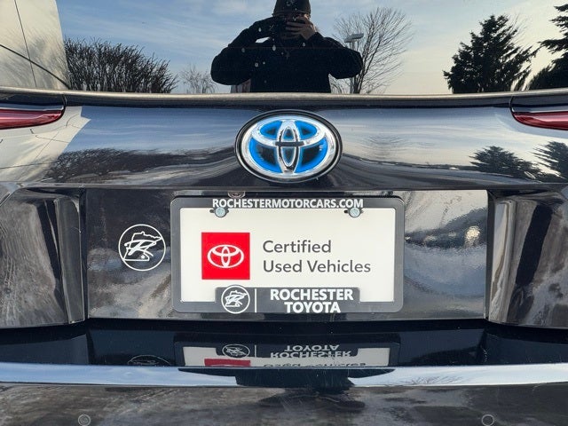 2020 Toyota Prius LE AWD-e AWD