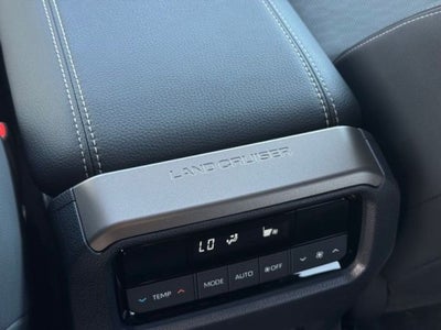 2025 Toyota Land Cruiser Base 4WD