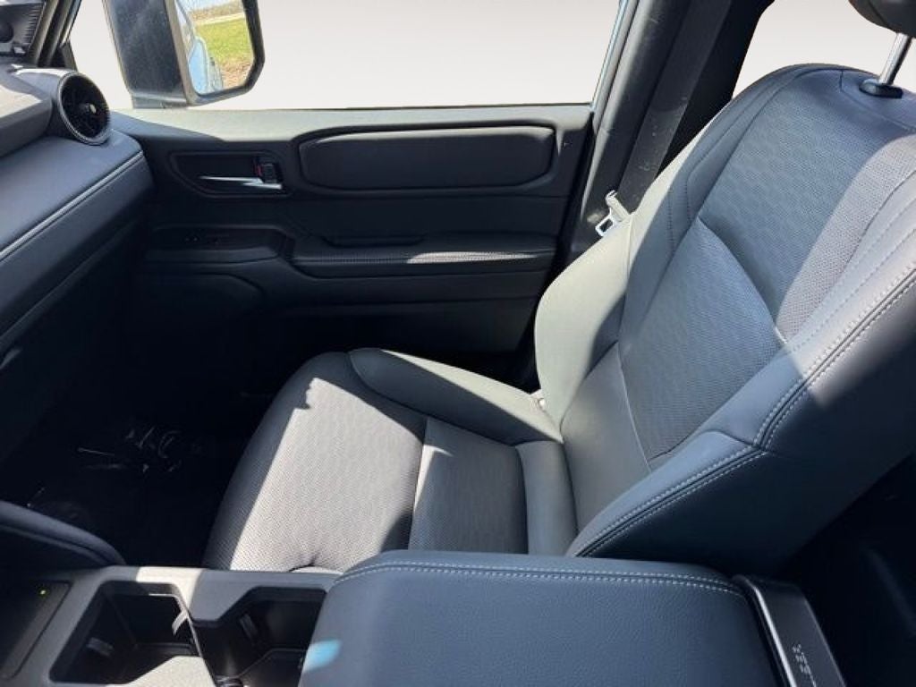 2025 Toyota Land Cruiser Base 4WD