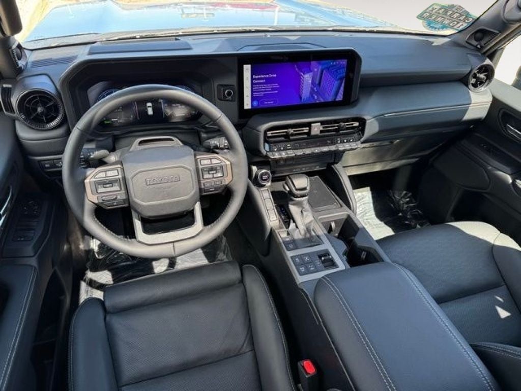 2025 Toyota Land Cruiser Base 4WD