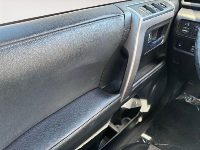 2020 Toyota 4Runner SR5 4WD