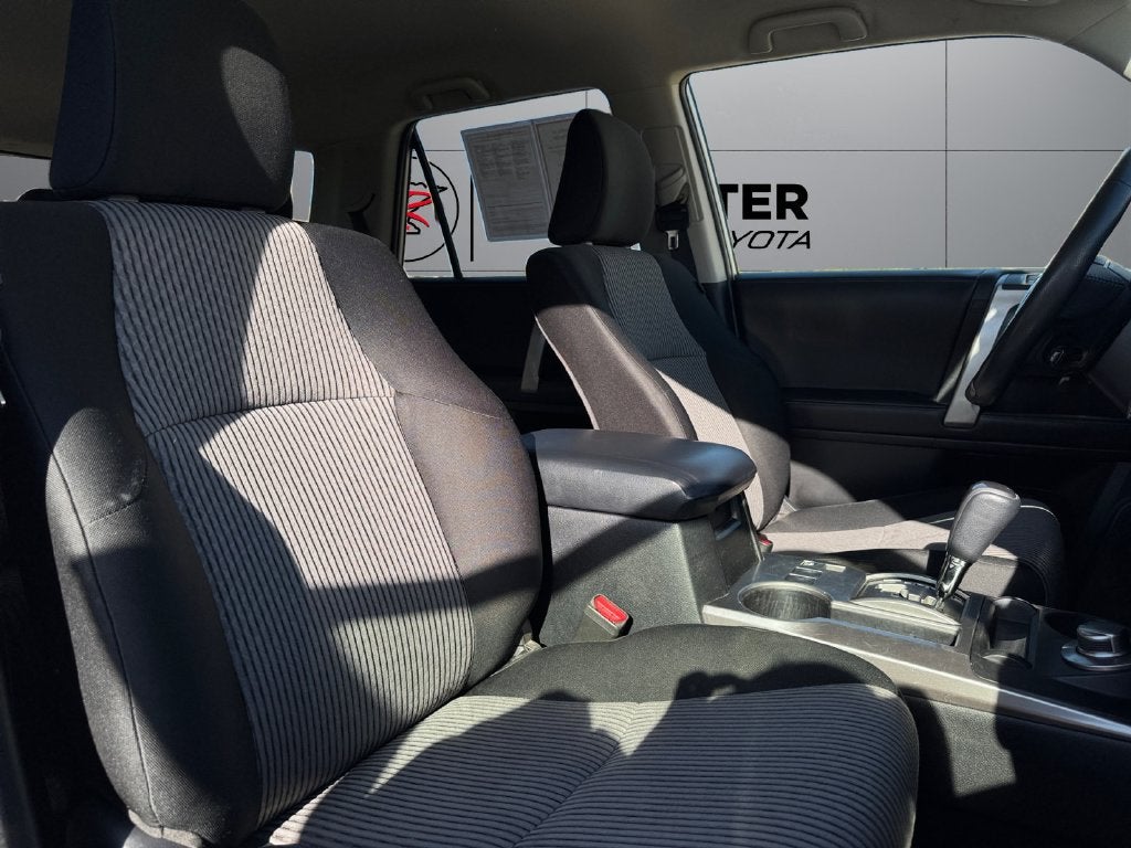 2022 Toyota 4Runner SR5 4WD