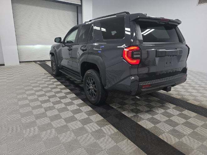2025 Toyota 4Runner SR5 4WD