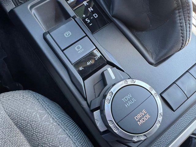 2025 Toyota 4Runner SR5 4WD