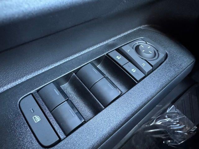 2025 Toyota 4Runner SR5 4WD