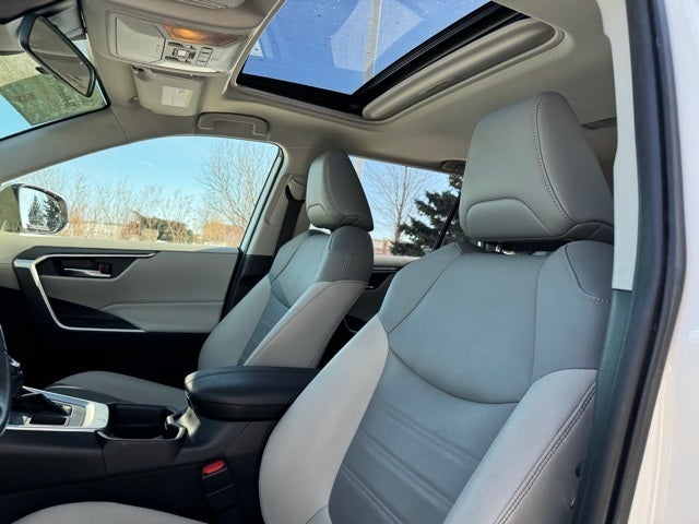 2019 Toyota RAV4 XLE Premium AWD