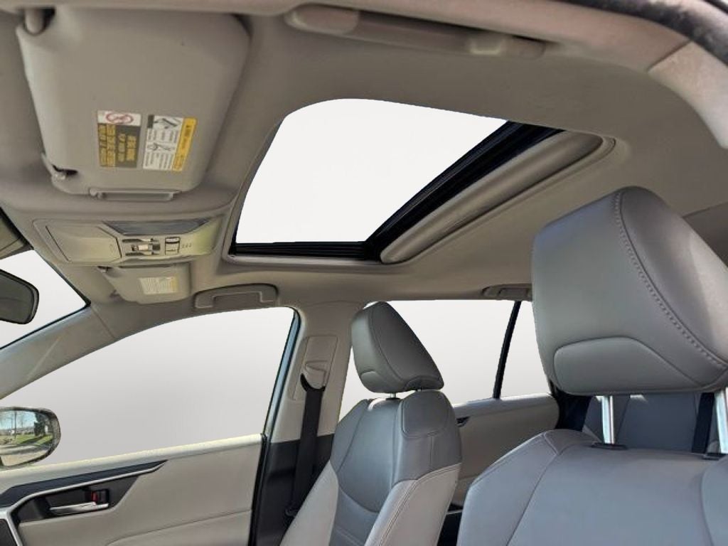 2019 Toyota RAV4 XLE Premium AWD