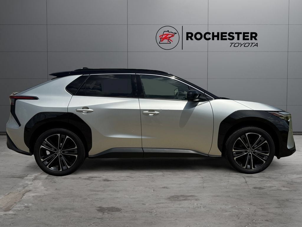 2023 Toyota bZ4X Limited AWD