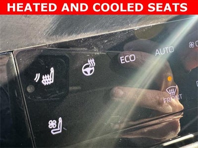 2024 Toyota bZ4X Limited AWD