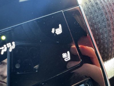 2024 Toyota bZ4X Limited AWD