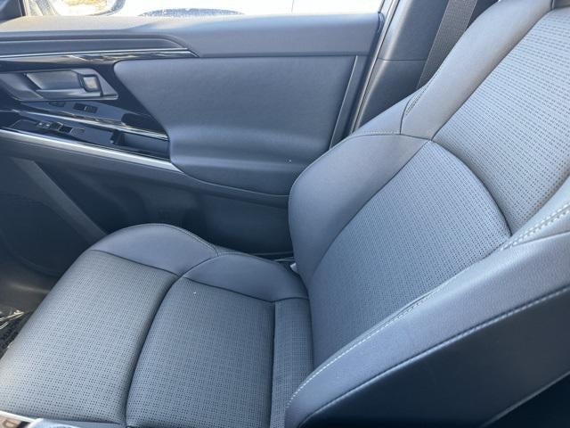 2024 Toyota bZ4X Limited AWD