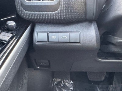 2024 Toyota bZ4X Limited AWD