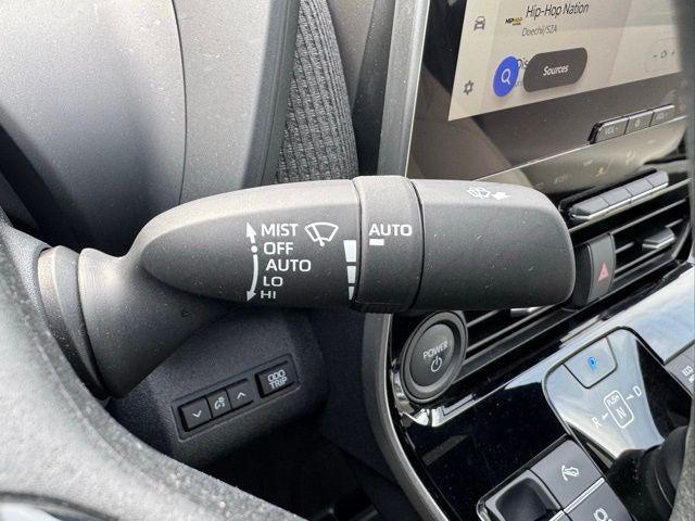 2024 Toyota bZ4X Limited AWD