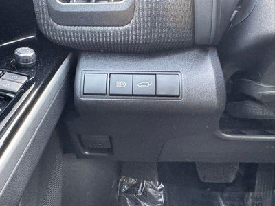 2024 Toyota bZ4X Limited AWD