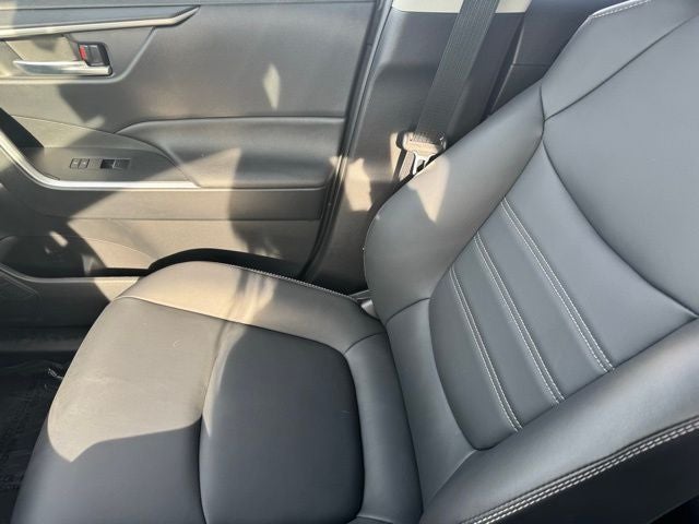 2025 Toyota RAV4 Hybrid XLE Premium AWD