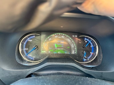 2025 Toyota RAV4 Hybrid XLE Premium AWD