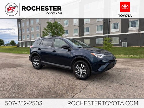 2017 Toyota RAV4 LE AWD