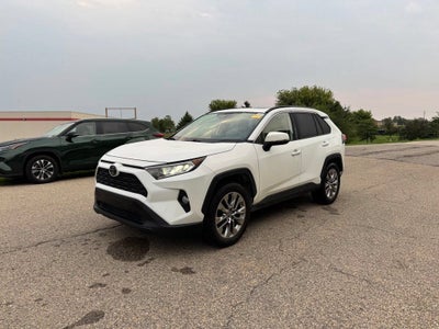 2019 Toyota RAV4 XLE Premium FWD
