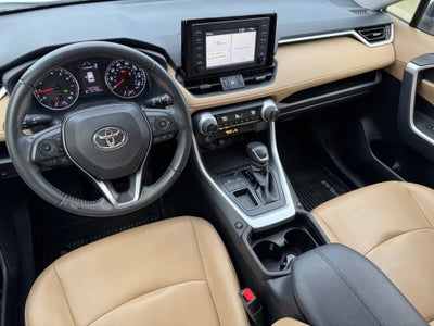 2019 Toyota RAV4 XLE Premium FWD