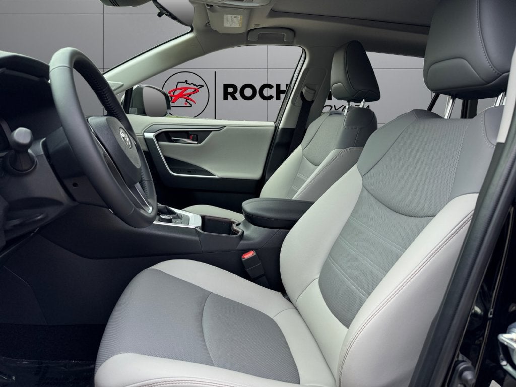 2025 Toyota RAV4 Hybrid Limited AWD