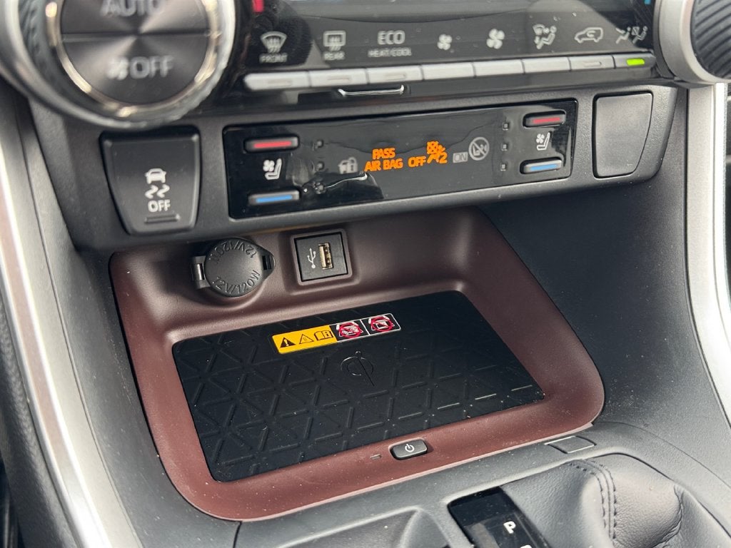 2025 Toyota RAV4 Hybrid Limited AWD