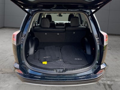 2018 Toyota RAV4 Hybrid Limited AWD