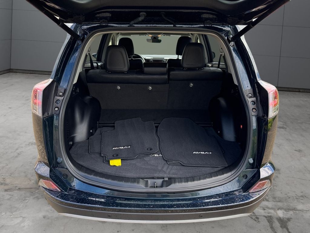 2018 Toyota RAV4 Hybrid Limited AWD