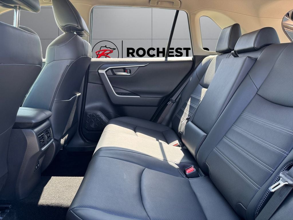 2019 Toyota RAV4 Hybrid Limited AWD
