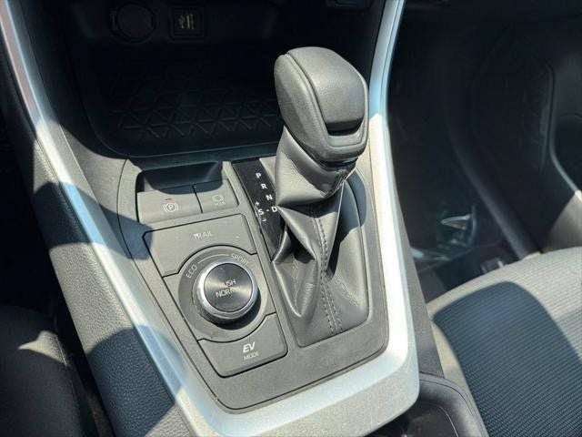 2024 Toyota RAV4 Hybrid LE AWD